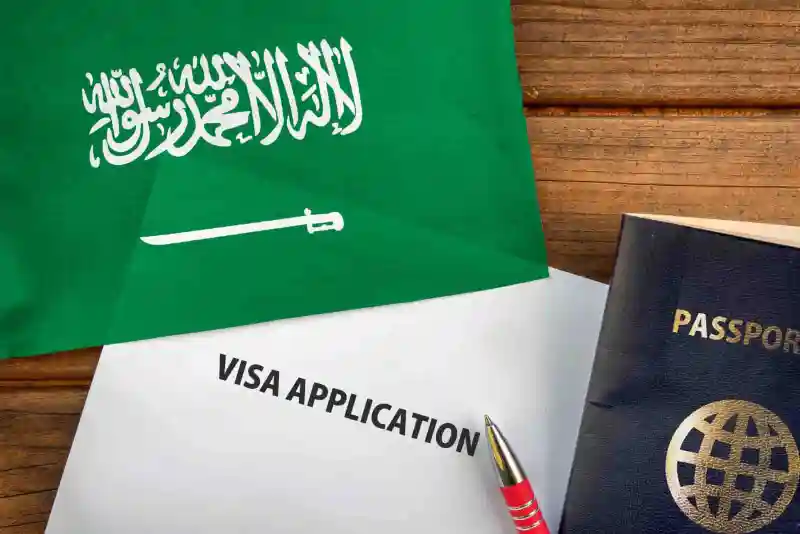 Who is eligible to apply for a Saudi Arabia tourist visa?